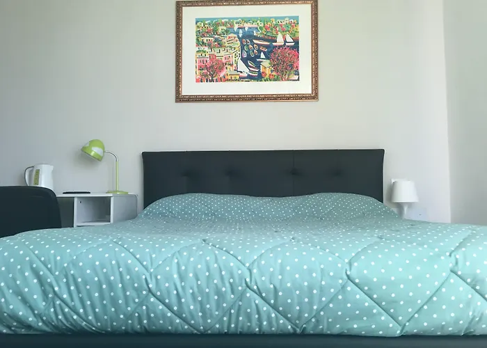 Top Floor Rentrooms Napoli